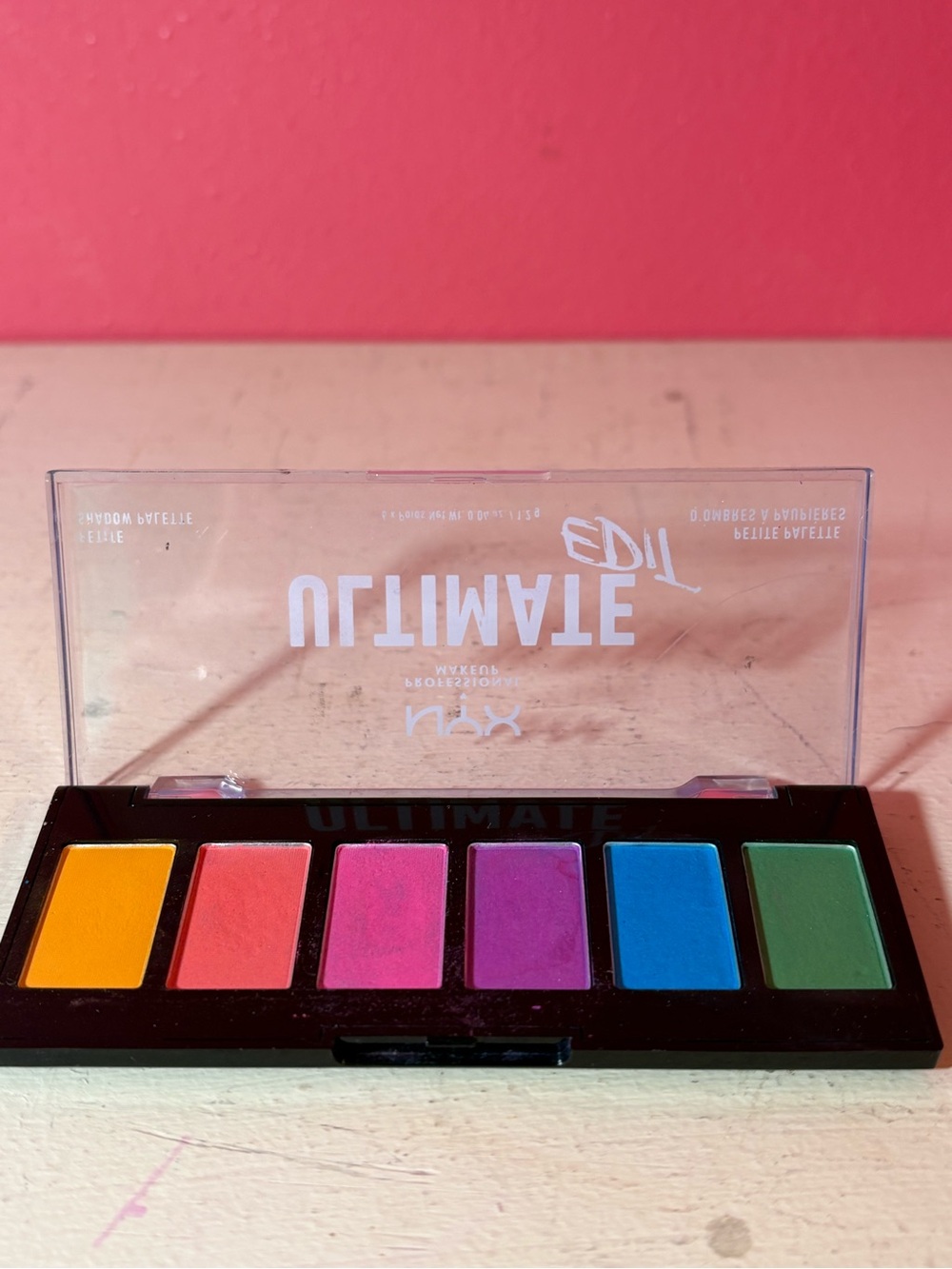NYX Ultimate Edit Petite Eye Eyeshadow Palette Brights EUC Makeup USPP02 Travel